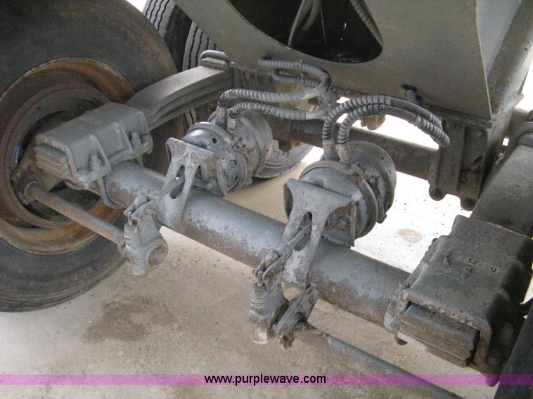 image for item B8114 2000 CPS 24' end dump barrel trailer