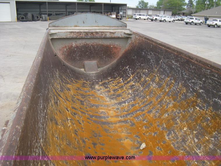 image for item B8114 2000 CPS 24' end dump barrel trailer