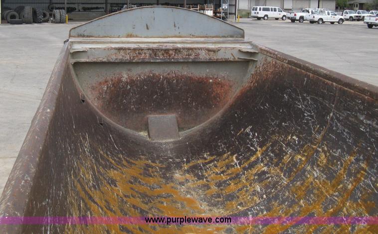 image for item B8114 2000 CPS 24' end dump barrel trailer