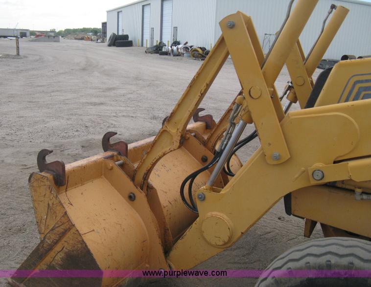 image for item B8115 1995 Case 580L backhoe