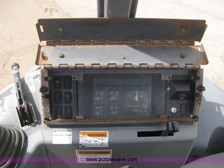 image for item B8115 1995 Case 580L backhoe