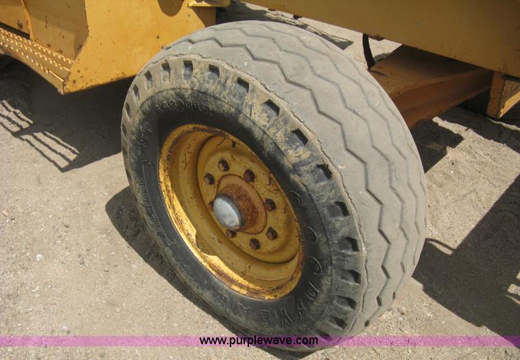 image for item B8115 1995 Case 580L backhoe