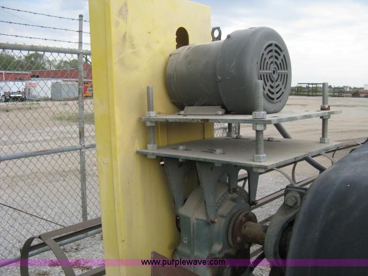 image for item B8314 Hoover aggregate conveyor