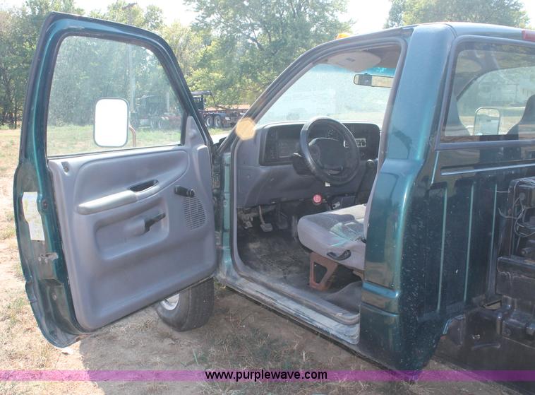 image for item C2741 1997 Dodge Ram 3500 hook truck