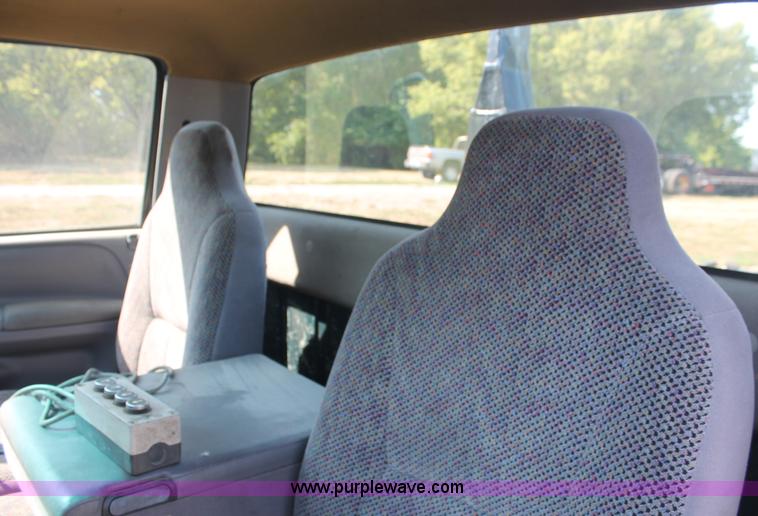 image for item C2741 1997 Dodge Ram 3500 hook truck