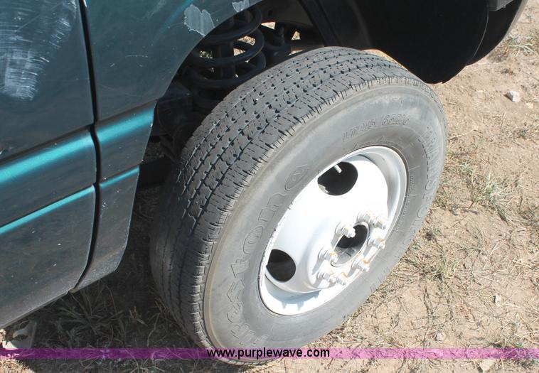 image for item C2741 1997 Dodge Ram 3500 hook truck