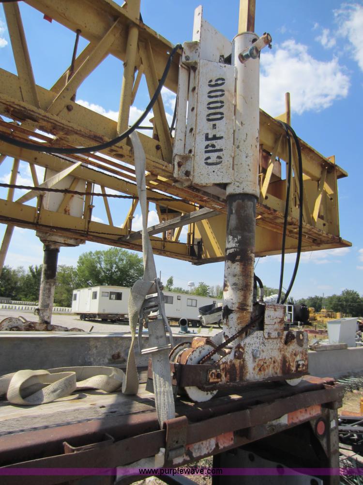 image for item D5613 Gomaco C450 bridge deck finisher