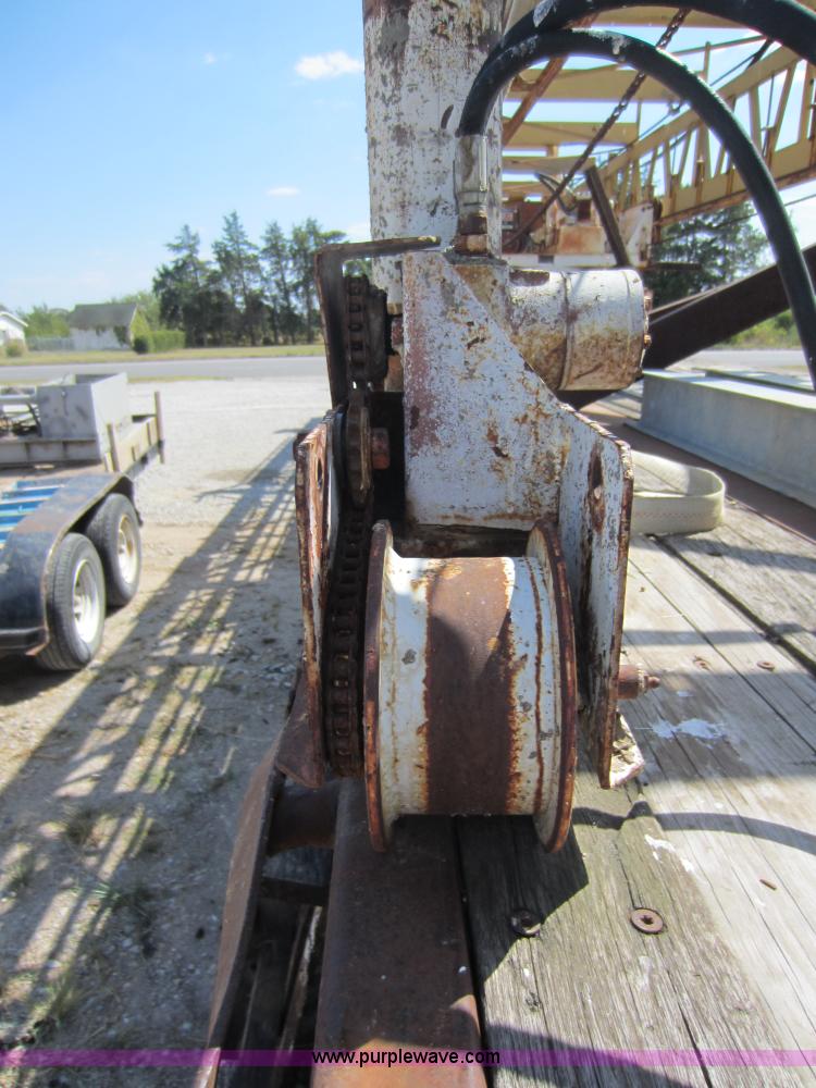 image for item D5613 Gomaco C450 bridge deck finisher