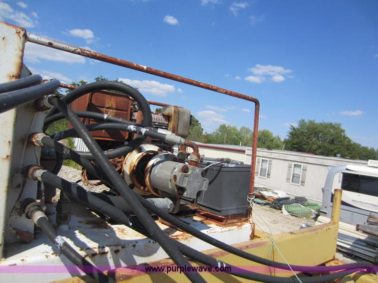 image for item D5613 Gomaco C450 bridge deck finisher