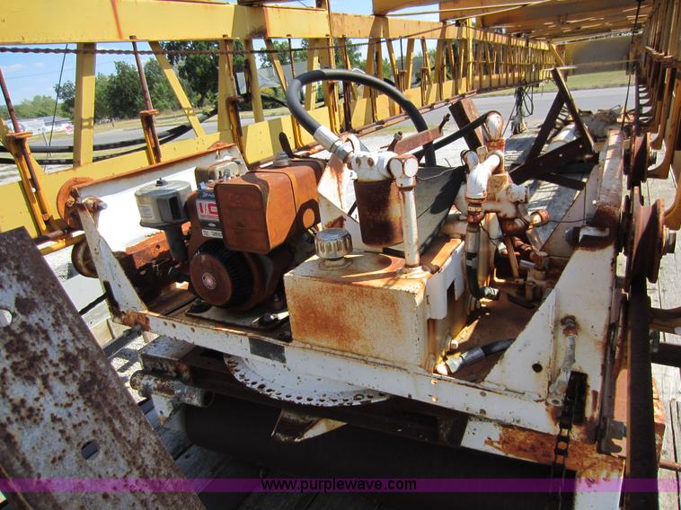 image for item D5613 Gomaco C450 bridge deck finisher