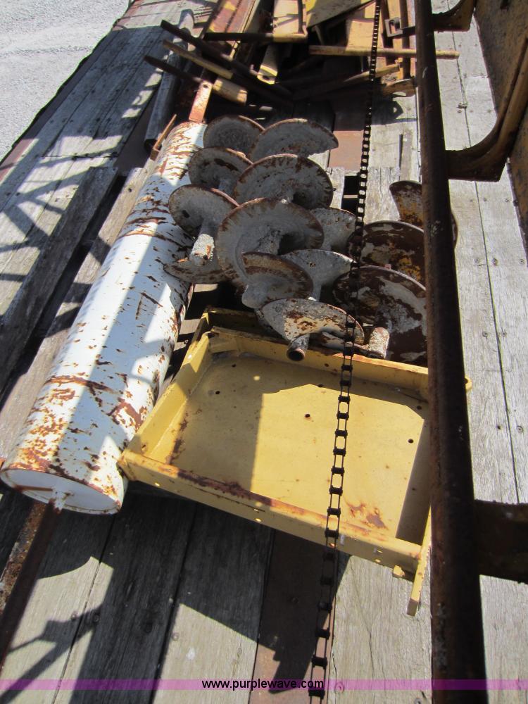 image for item D5613 Gomaco C450 bridge deck finisher