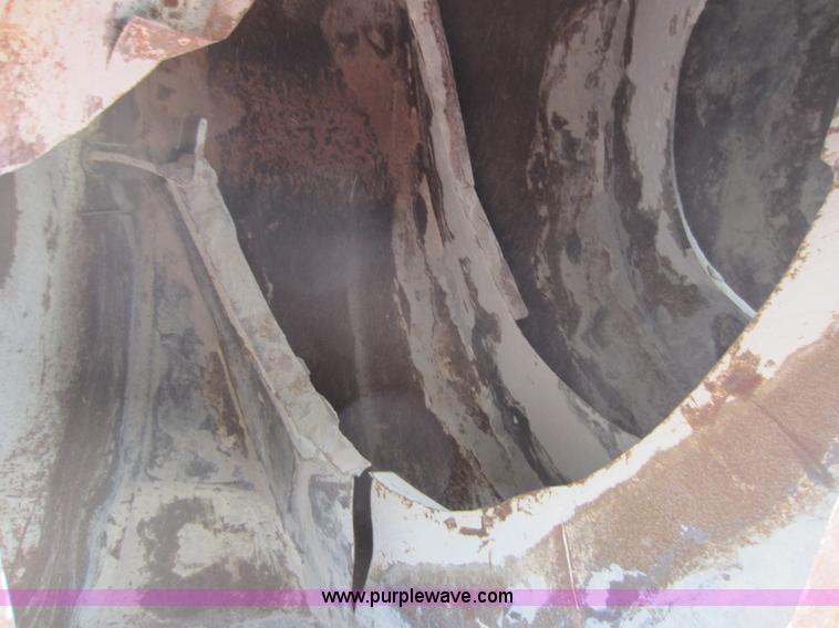 image for item D5618 1997 Mack RD690S mixer truck