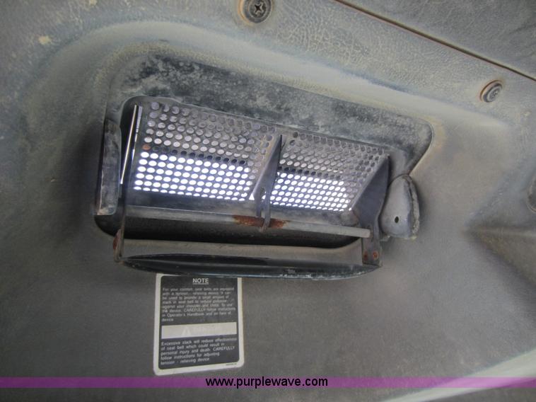 image for item D5618 1997 Mack RD690S mixer truck