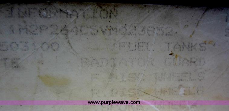 image for item D5618 1997 Mack RD690S mixer truck