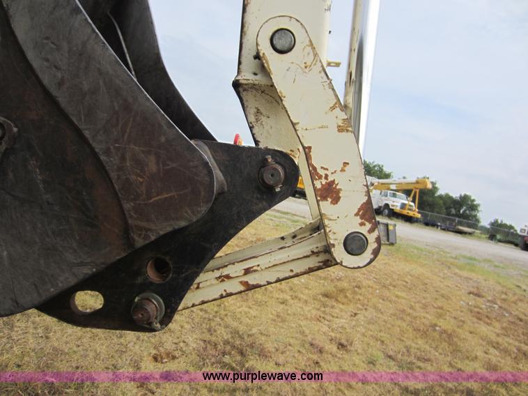 image for item D5619 2009 Terex TX860B backhoe
