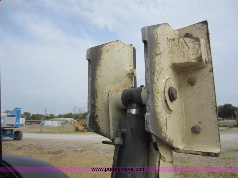 image for item D5619 2009 Terex TX860B backhoe