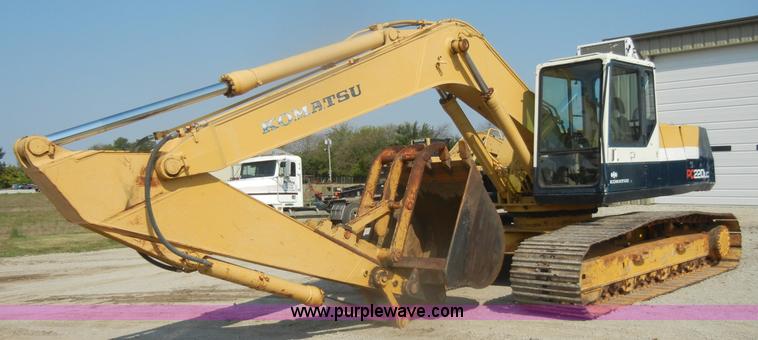 image for item D5625 Komatsu PC220LC-5L excavator