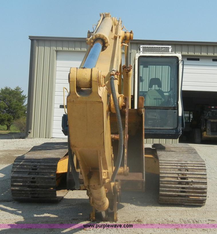 image for item D5625 Komatsu PC220LC-5L excavator