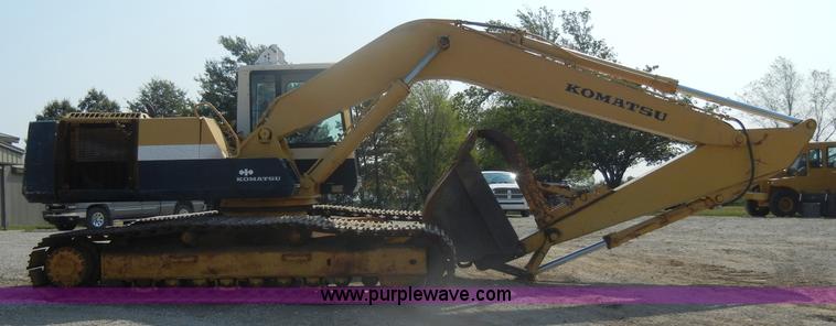 image for item D5625 Komatsu PC220LC-5L excavator
