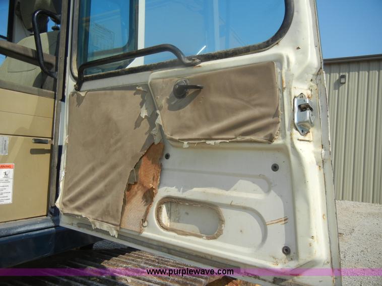 image for item D5625 Komatsu PC220LC-5L excavator