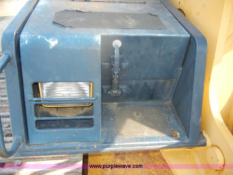 image for item D5625 Komatsu PC220LC-5L excavator