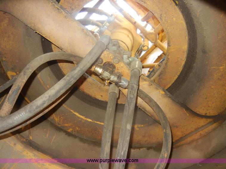 image for item D5625 Komatsu PC220LC-5L excavator