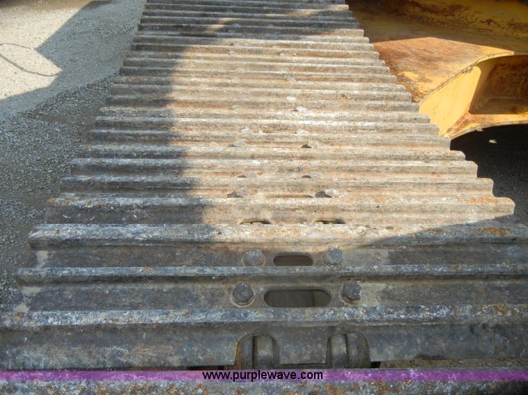 image for item D5625 Komatsu PC220LC-5L excavator