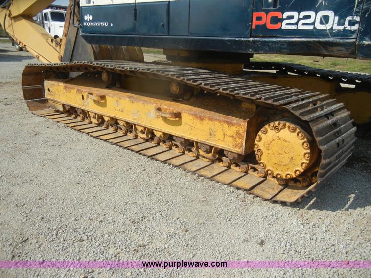 image for item D5625 Komatsu PC220LC-5L excavator