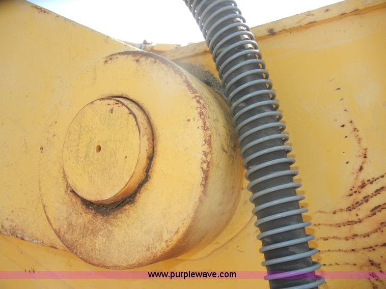 image for item D5625 Komatsu PC220LC-5L excavator