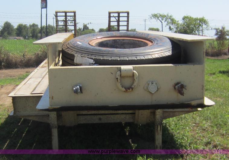 image for item D5645 1976 Load King 25 ton equipment trailer