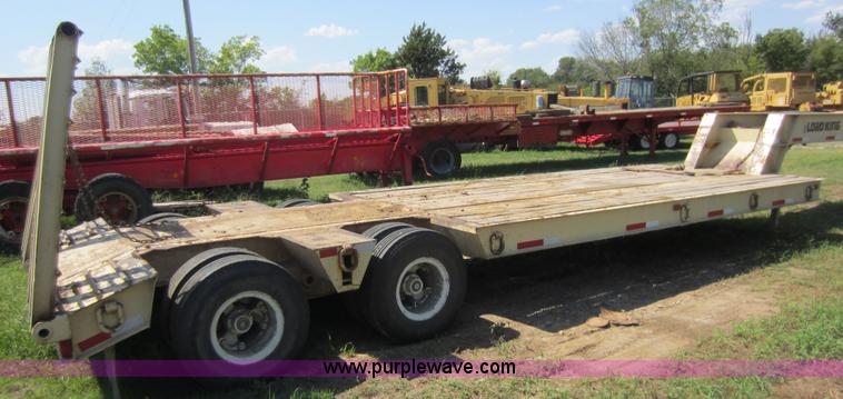 image for item D5645 1976 Load King 25 ton equipment trailer