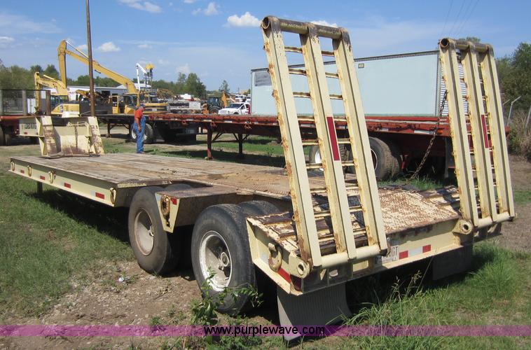 image for item D5645 1976 Load King 25 ton equipment trailer