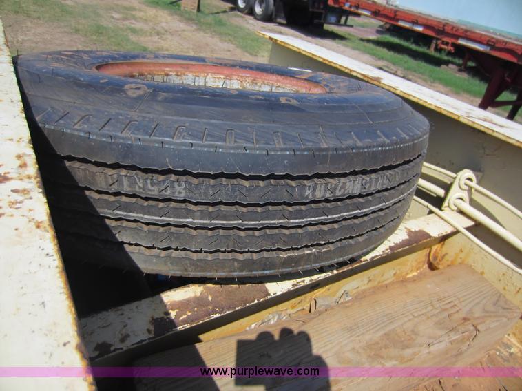 image for item D5645 1976 Load King 25 ton equipment trailer