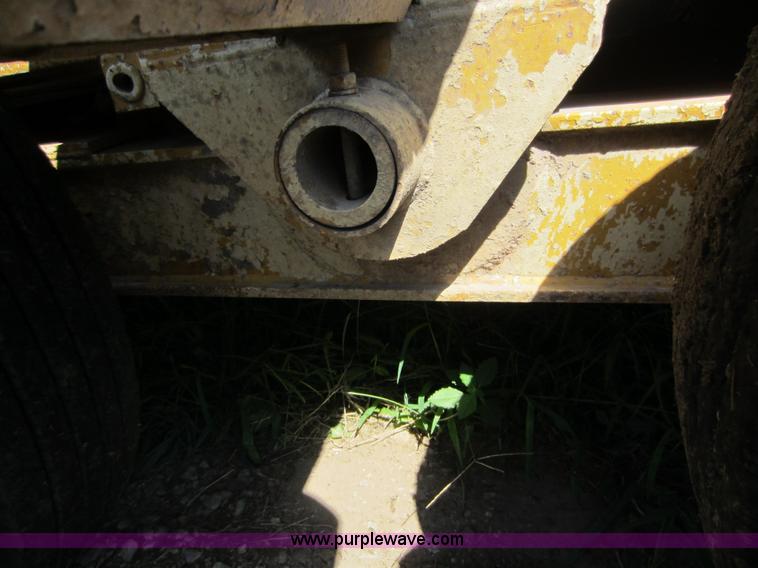 image for item D5645 1976 Load King 25 ton equipment trailer