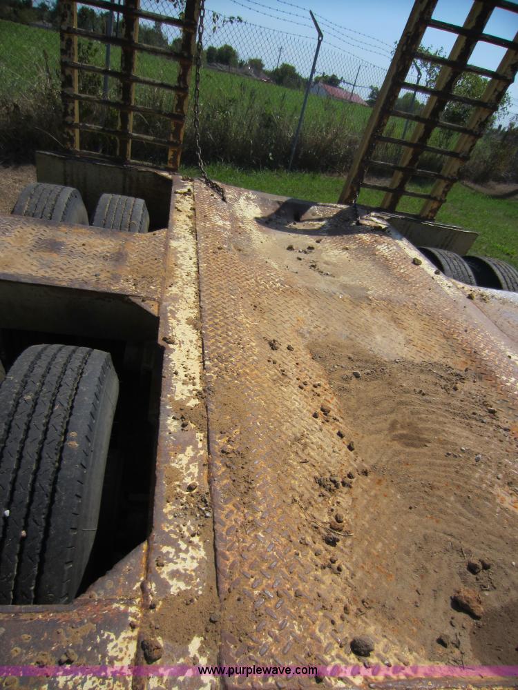 image for item D5645 1976 Load King 25 ton equipment trailer