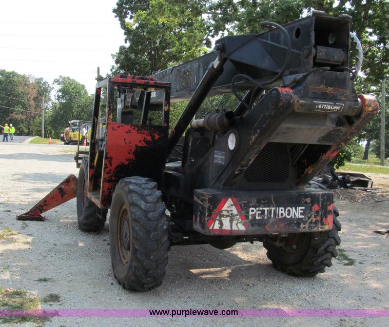 image for item E2079 Pettibone 1048 telehandler