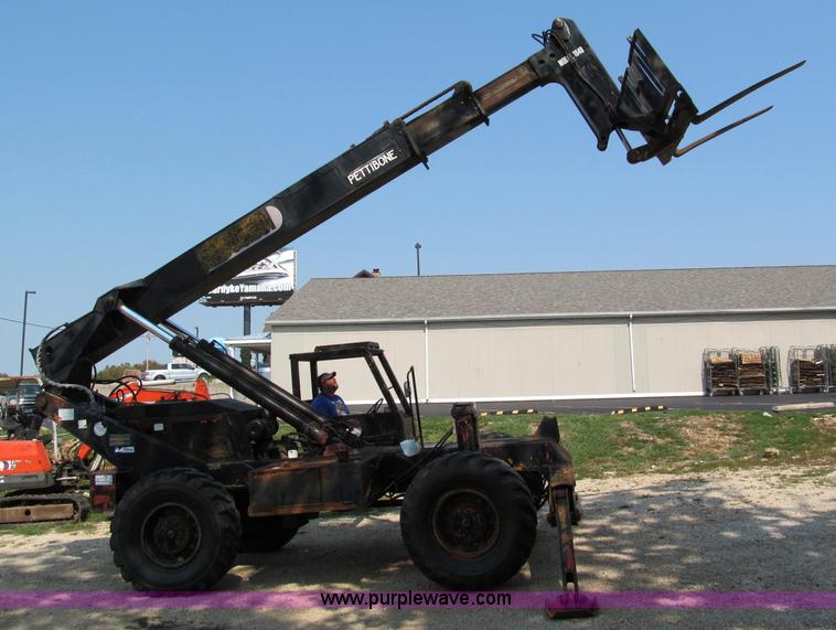 image for item E2079 Pettibone 1048 telehandler