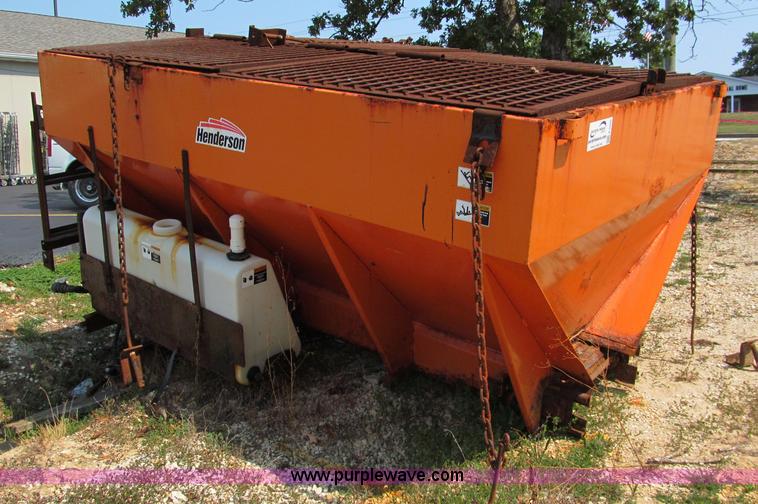 image for item E2080 Henderson 10' salt/lime spreader