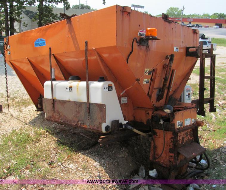 image for item E2080 Henderson 10' salt/lime spreader