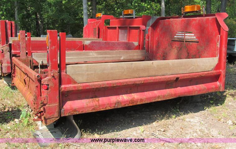 image for item E2086 11'L x 8'W dump bed with hoist