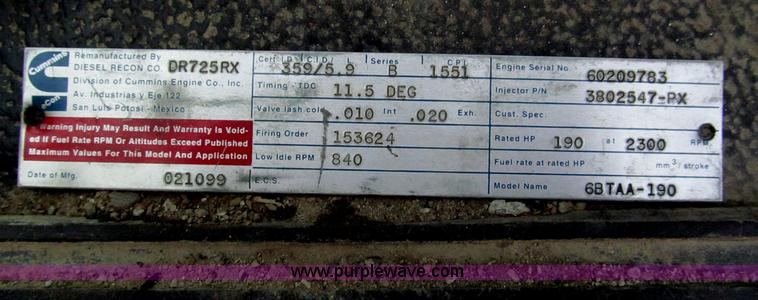 image for item E2088 1995 Ford F800 truck cab and chassis