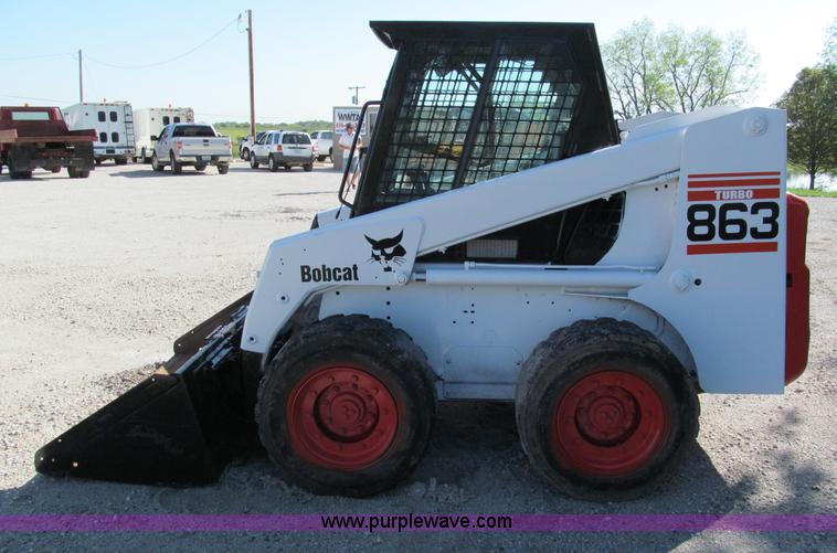 image for item E2121 1998 Bobcat 863 Turbo skid steer
