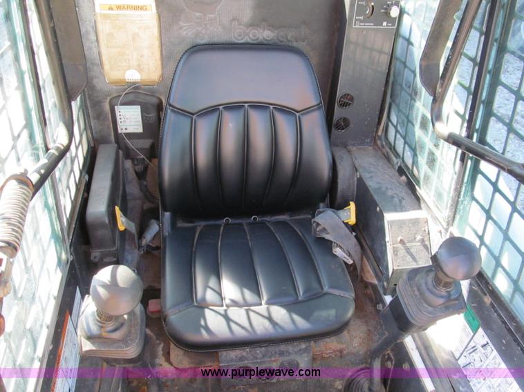 image for item E2121 1998 Bobcat 863 Turbo skid steer