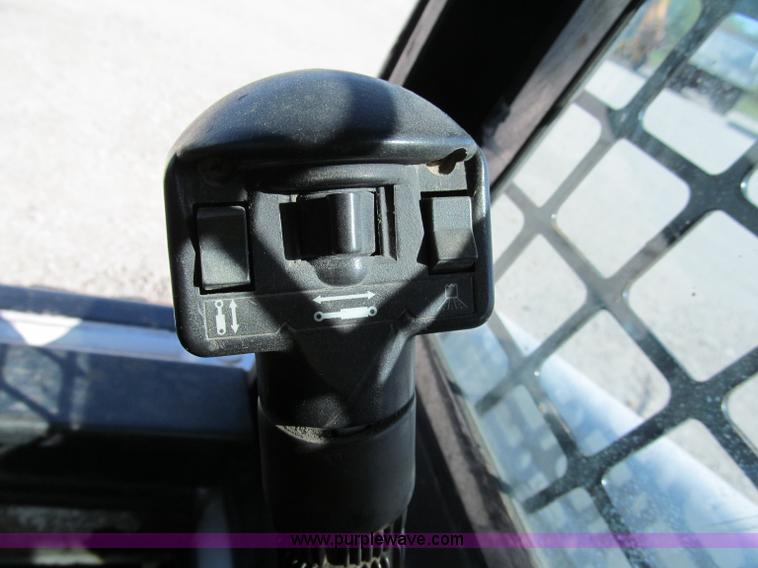 image for item E2121 1998 Bobcat 863 Turbo skid steer