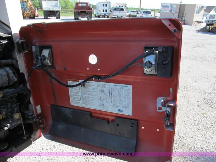 image for item E2121 1998 Bobcat 863 Turbo skid steer