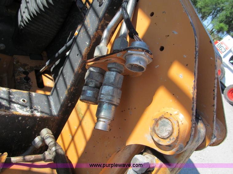 image for item E2122 2003 Case 60XT skid steer