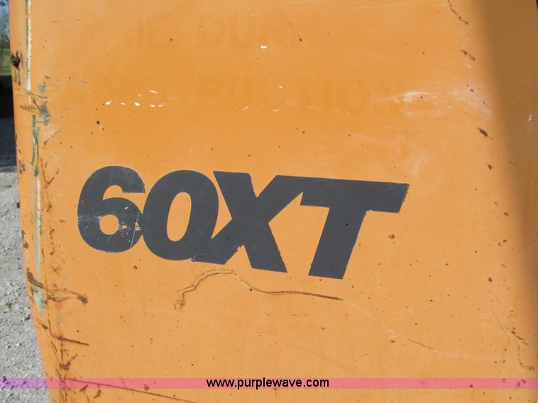 image for item E2122 2003 Case 60XT skid steer
