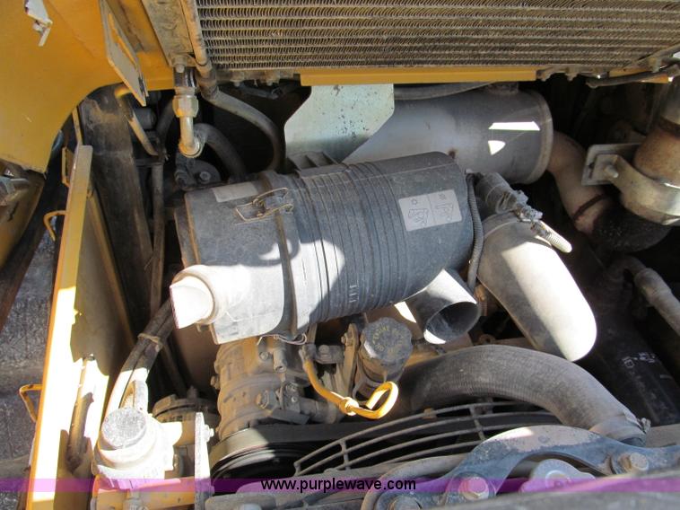 image for item E2123 2006 John Deere CT322 track skid steer