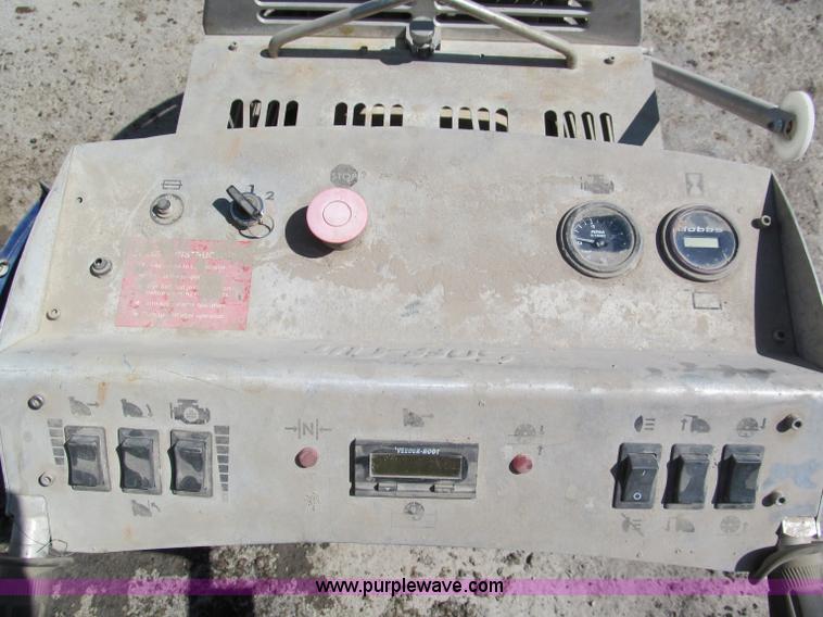 image for item E2136 Soft Cut X2500 walk behind concrete saw