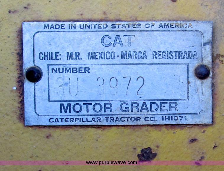 image for item F4566 Caterpillar 112 motor grader